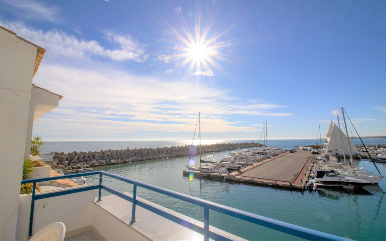 Atico De Lujo En El Puerto Deportivo Albert Villas Alcoceber Exterior photo